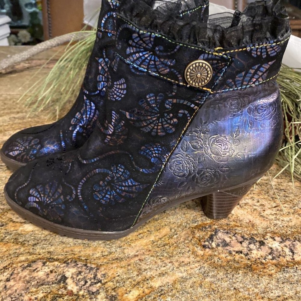 Cowboy Booties Handmade FANCY Decorated Leather 9 California cowgirl western - Picture 3 of 10